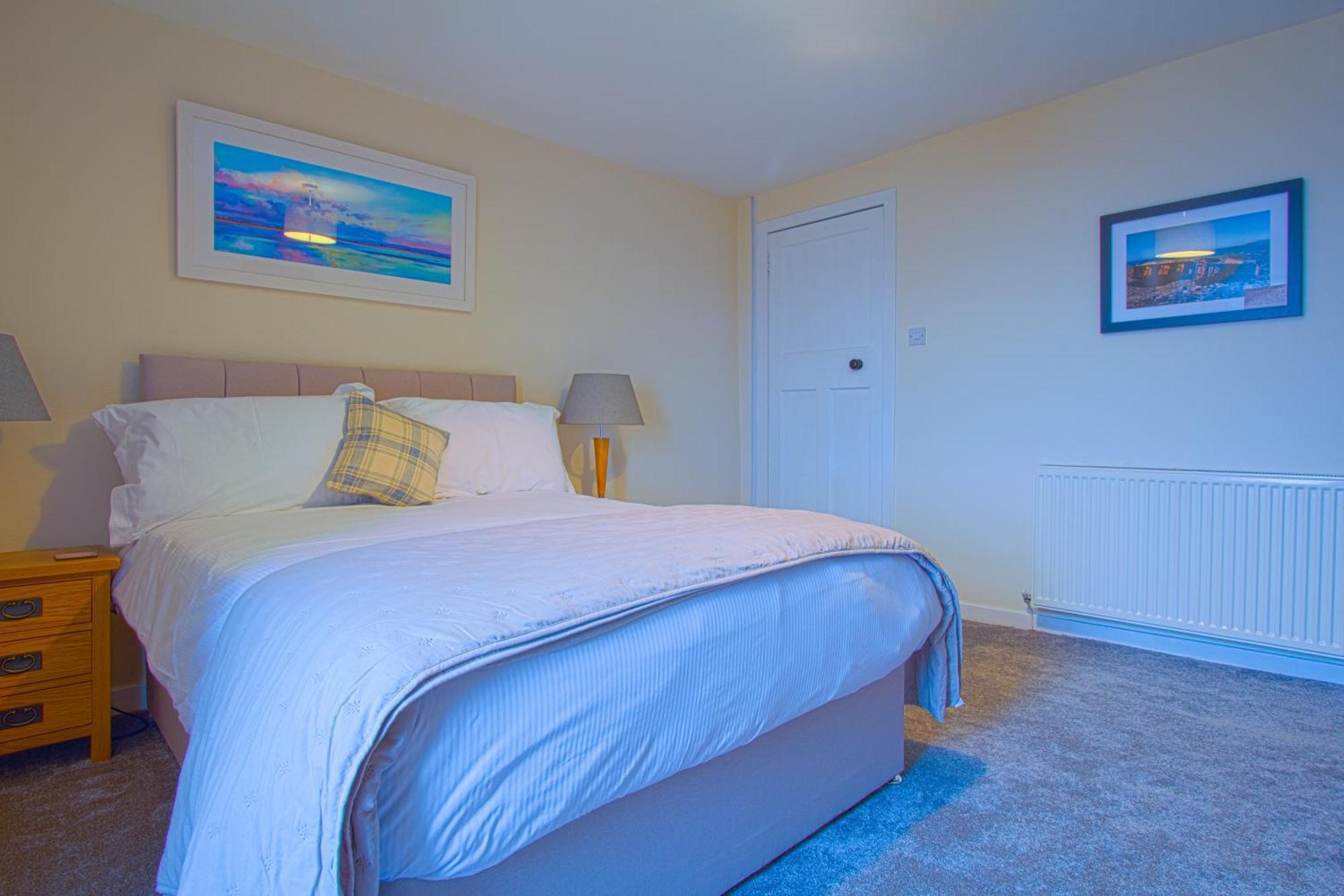 The Harbour Inn Garlieston Bagian luar foto
